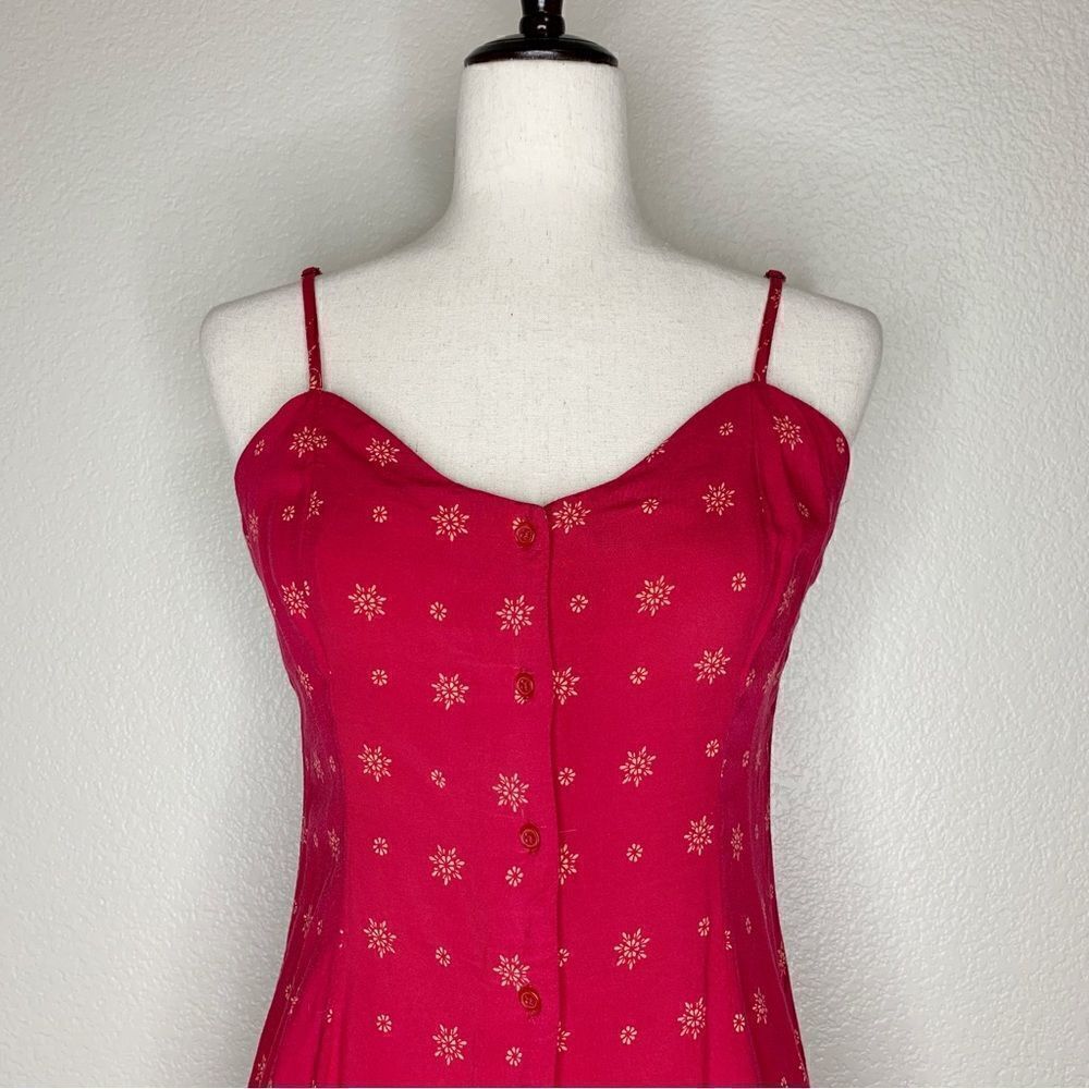 NWOT Mudd Women’s Size Large Red Floral Romper - Picture 2 of 12